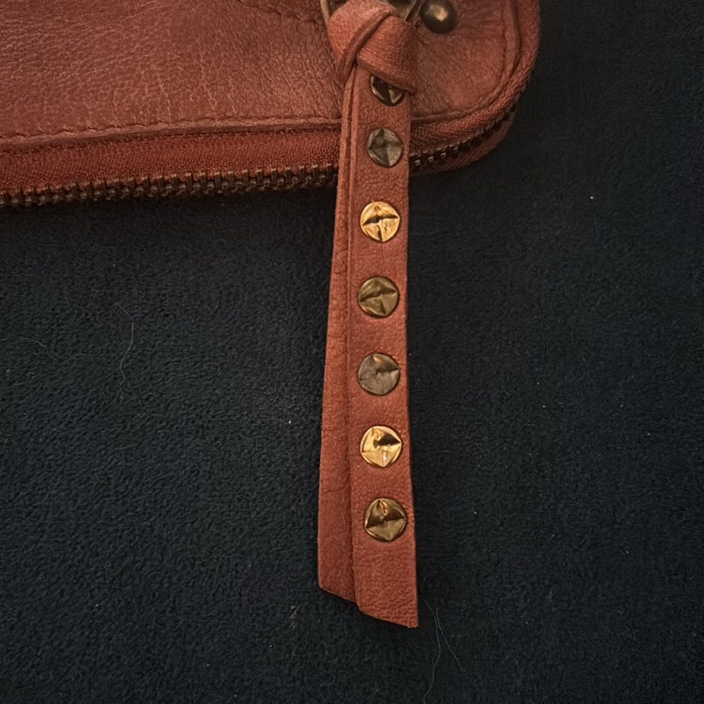 NWT Free People Leather Cognac Hand Crafted Wristlet - Picture 2 of 7